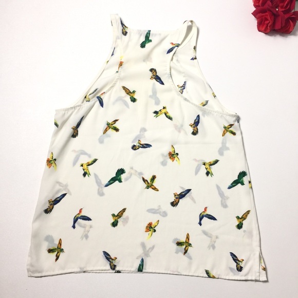 Honey Punch Humming Bird Blouse🌞 - Picture 2 of 6